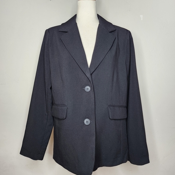 NWT Urban Outfitters Jules Suiting Blazer Black Size Medium - Picture 1 of 16